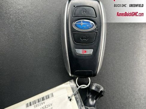 Used 2023 Subaru Ascent Touring image 19