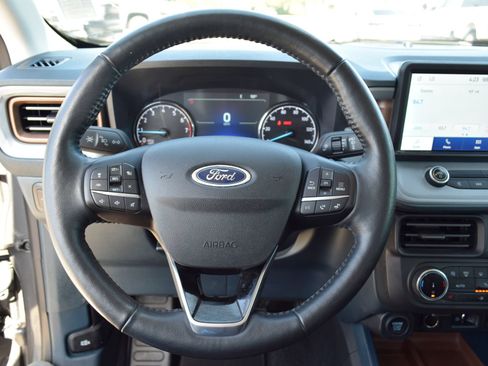 Used 2022 Ford Maverick Lariat w/ Lariat Luxury Package FWD image 6