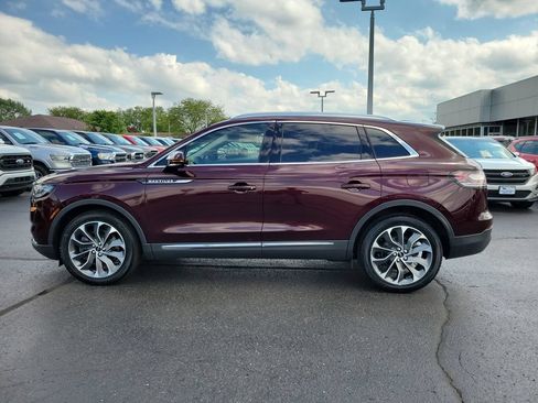 Certified 2023 Lincoln Nautilus Reserve w/ Cargo Utility Package FWD image 7