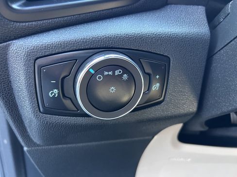 Used 2021 Ford EcoSport S image 23