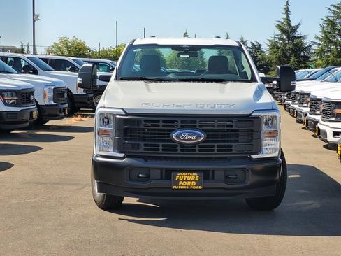 New 2026 Ford F250 XL RWD image 3