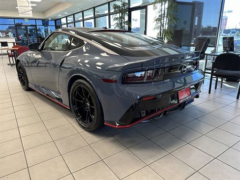 New 2024 Nissan Z NISMO w/ Floor Mat Package image 3