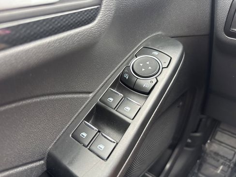 Used 2025 Ford Escape ST-Line Select image 8