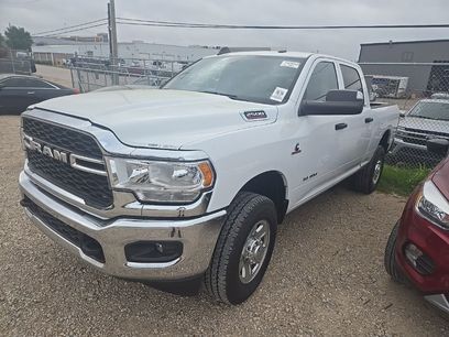 Used 2022 RAM 2500 Tradesman w/ Chrome Appearance Group