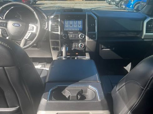 Used 2018 Ford F150 Lariat image 14