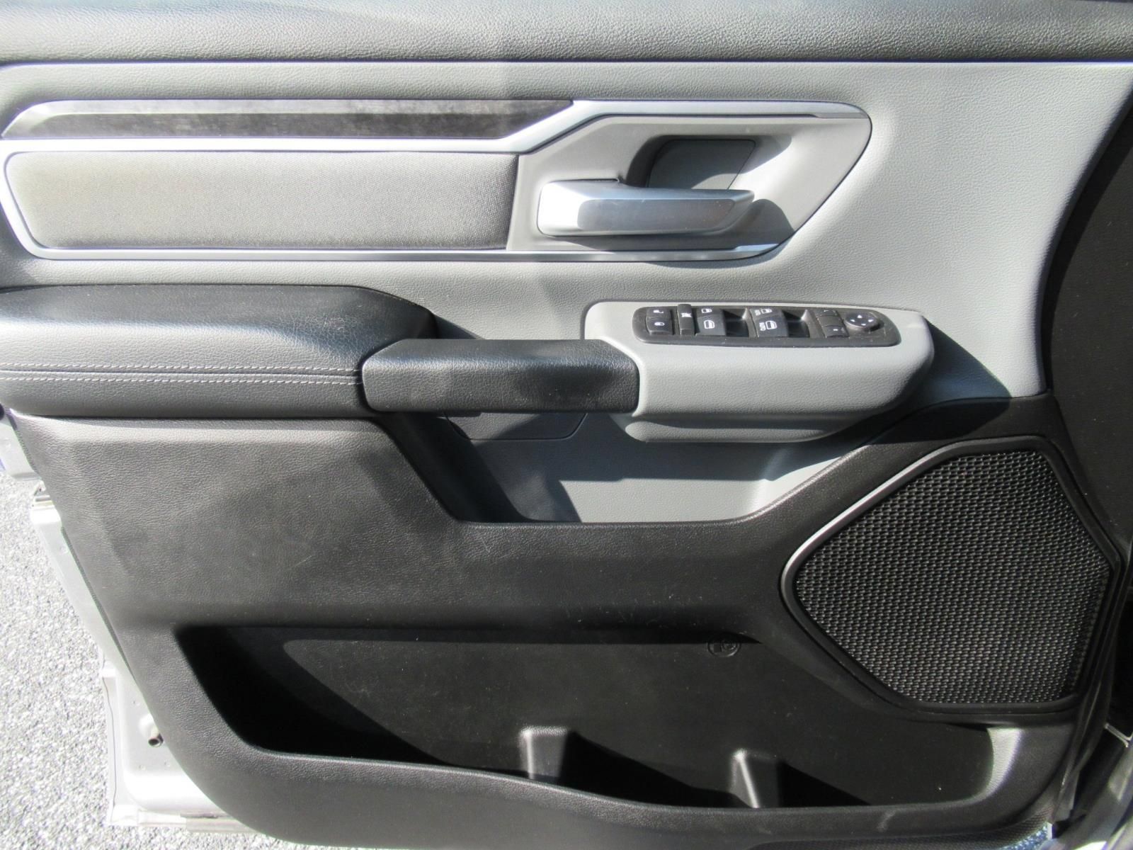 Used 2020 RAM 1500 Big Horn RWD image 21