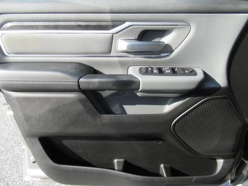 Used 2020 RAM 1500 Big Horn RWD image 21