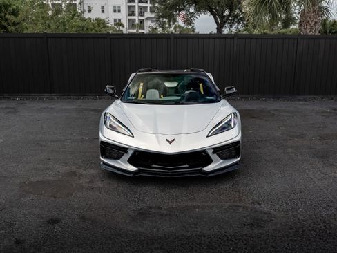 Used 2021 Chevrolet Corvette Stingray Premium Conv w/ Z51 Performance Package RWD image 9