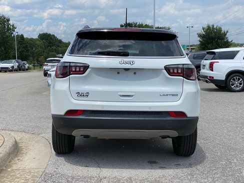Used 2024 Jeep Compass Limited AWD/4WD image 6