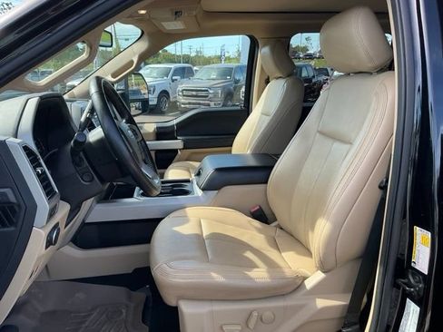 Used 2021 Ford F250 Lariat w/ Lariat Ultimate Package AWD/4WD image 19