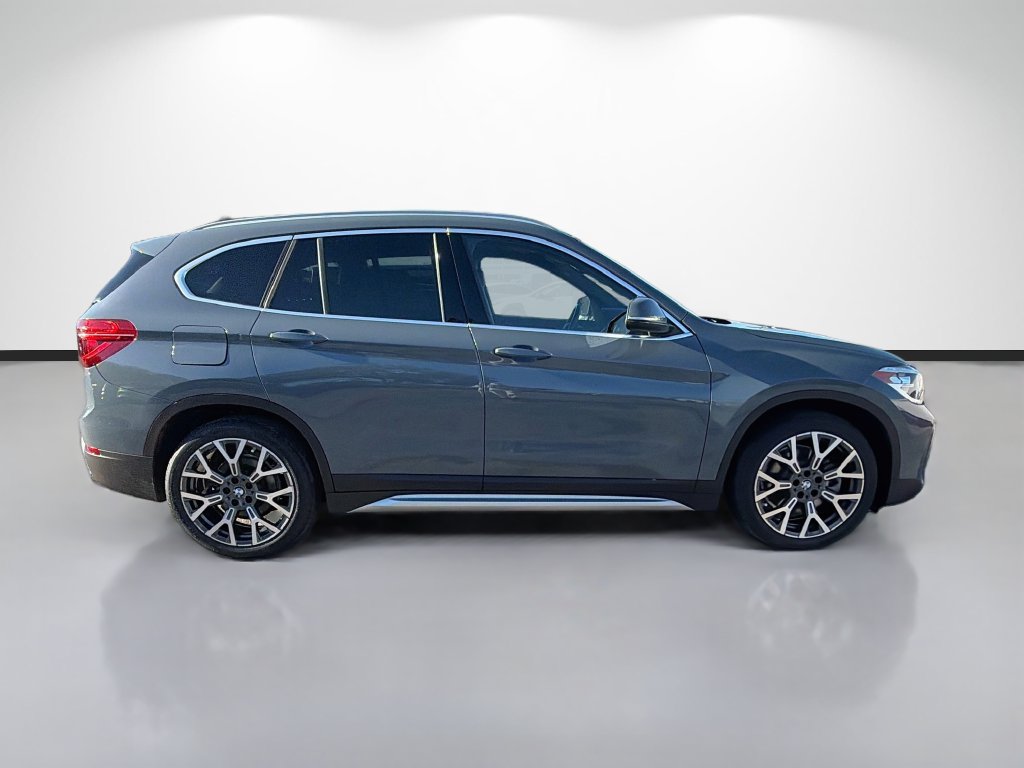 Used 2021 BMW X1 sDrive28i w/ Convenience Package FWD image 2