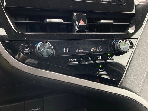 Certified 2024 Toyota Camry SE image 24