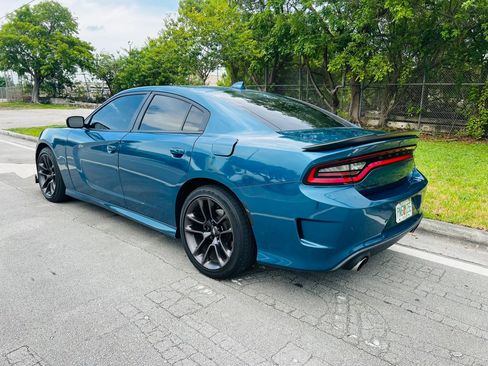 Used 2021 Dodge Charger R/T w/ Blacktop Package RWD image 3
