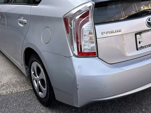 Used 2012 Toyota Prius Two FWD image 9