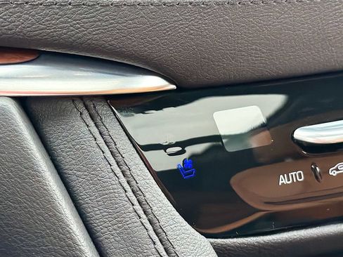 New 2025 Cadillac XT5 Premium Luxury w/ Technology Package image 21