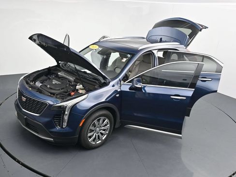 Used 2021 Cadillac XT4 Premium Luxury AWD/4WD image 40