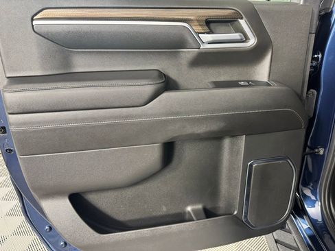 Used 2022 Chevrolet Silverado 1500 RST image 23