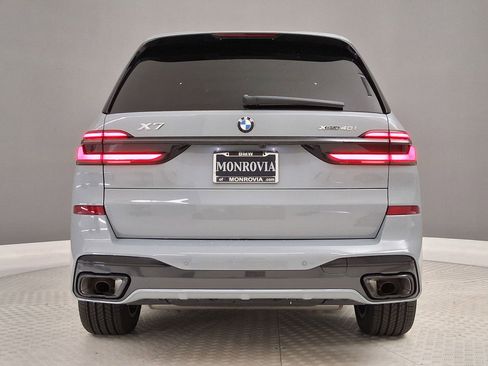 New 2026 BMW X7 xDrive40i w/ M Sport Package AWD/4WD image 8
