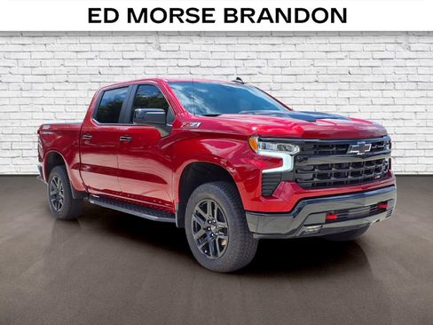 Used 2025 Chevrolet Silverado 1500 LT Trail Boss AWD/4WD image 6