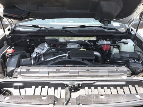Used 2020 Chevrolet Silverado 3500 LTZ w/ Technology Package AWD/4WD image 12