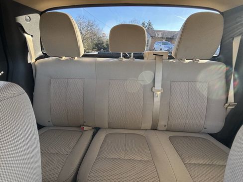 Used 2011 Ford F150 XLT w/ XLT Chrome Pkg image 18