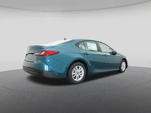 New 2025 Toyota Camry LE image 25
