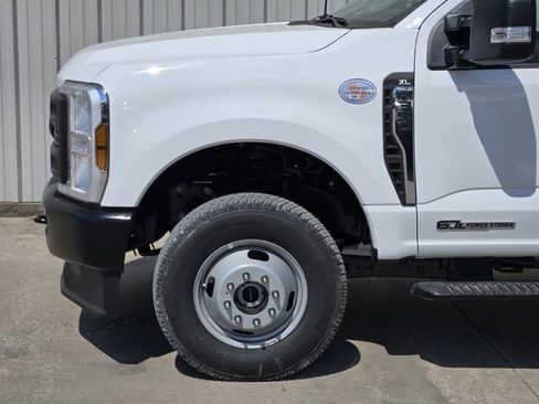 New 2026 Ford F350 XL AWD/4WD image 8