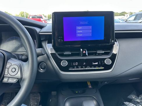 Used 2026 Toyota Corolla LE w/ LE Premium Package FWD image 13