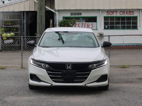 Used 2022 Honda Accord LX image 2