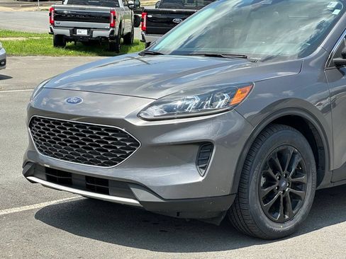 Used 2022 Ford Escape SE w/ Convenience Package FWD image 37