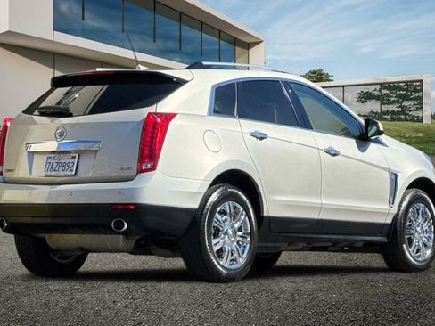 Used 2013 Cadillac SRX Luxury w/ Driver Awareness Package image 4