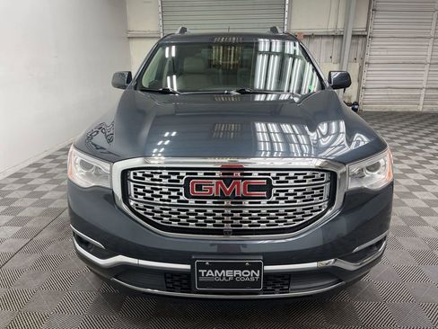 Used 2019 GMC Acadia Denali w/ Technology Package image 4