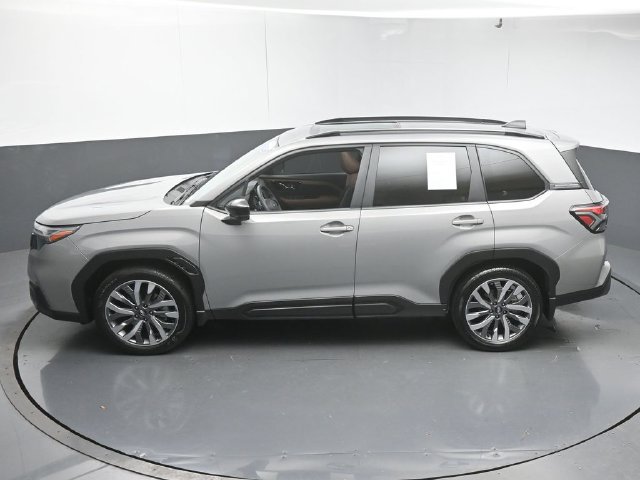 Certified 2025 Subaru Forester Touring w/ Popular Package - Touring AWD/4WD image 46