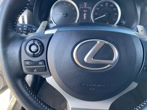 Used 2016 Lexus IS 200t image 25