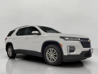 Used 2023 Chevrolet Traverse LT
