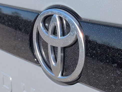 Certified 2025 Toyota Grand Highlander MAX Platinum image 31