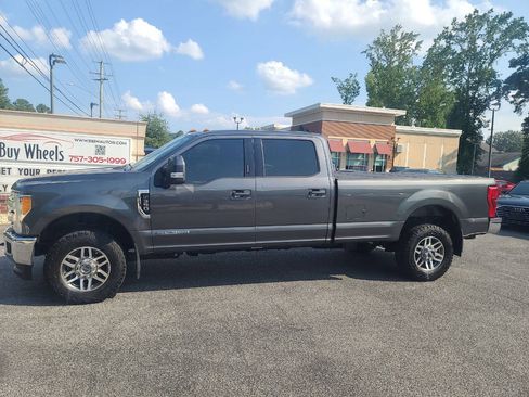 Used 2018 Ford F350 Lariat w/ Lariat Ultimate Package AWD/4WD image 4