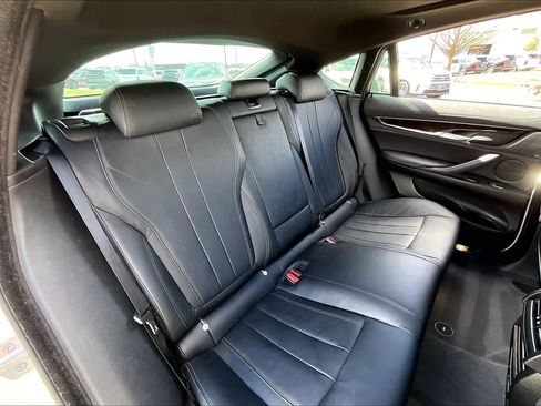 Used 2017 BMW X6 xDrive35i image 18