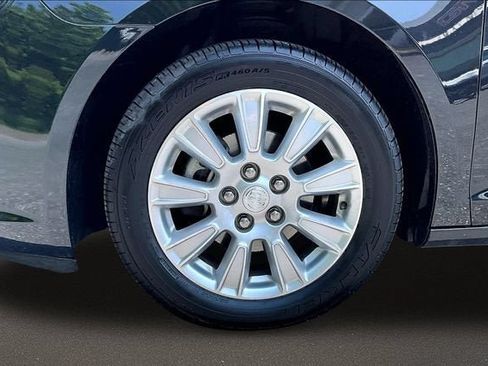 Used 2012 Buick LaCrosse Premium FWD image 8