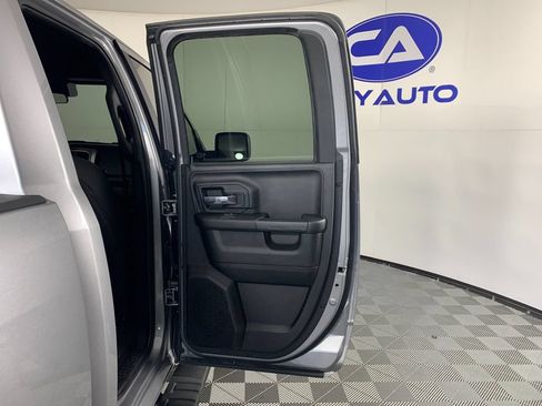 Used 2022 RAM 1500 Warlock AWD/4WD image 33