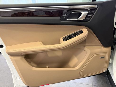 New 2026 Porsche Macan S AWD/4WD image 15