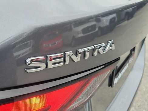 Certified 2021 Nissan Sentra S image 11
