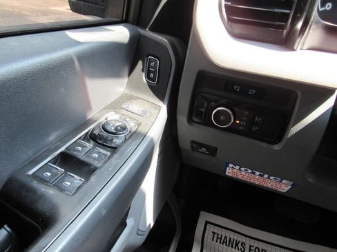 Used 2023 Ford F350 XLT w/ FX4 Off-Road Package AWD/4WD image 43
