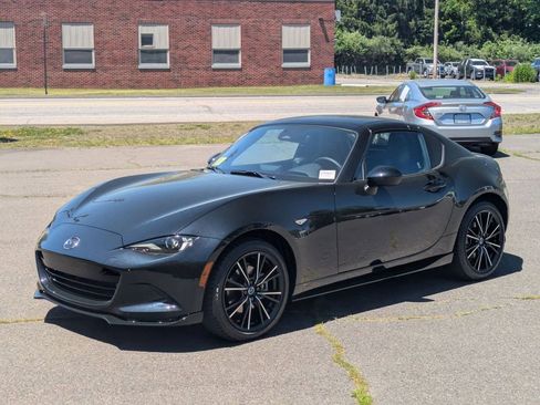 New 2026 MAZDA MX-5 Miata RF Grand Touring w/ Appearance Package RWD image 7