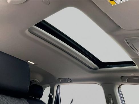 Used 2024 Honda CR-V EX image 25