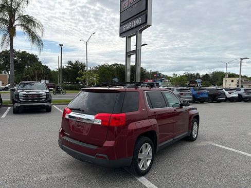 Used 2010 GMC Terrain SLT FWD image 4