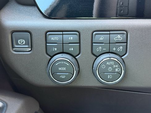 New 2026 Chevrolet Silverado 1500 RST w/ RST All Star Premium Package AWD/4WD image 5