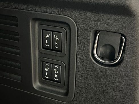 New 2026 Buick Enclave Sport Touring w/ Power Package image 43