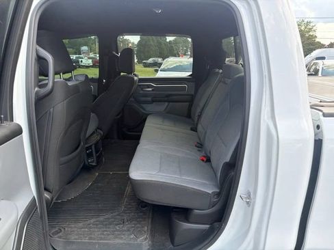 Used 2022 RAM 1500 Big Horn AWD/4WD image 17