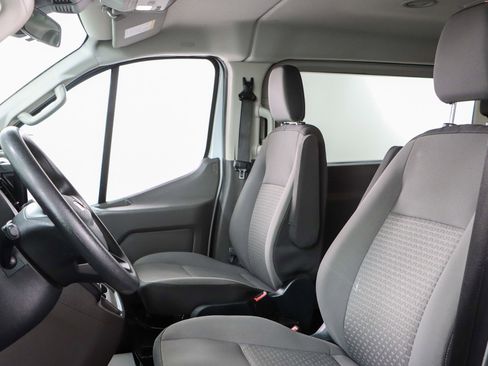 Used 2023 Ford Transit 350 XLT image 24